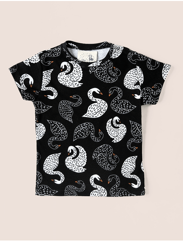 Camiseta-The-Mini-Forest-Amor-de-Cisne-Preta
