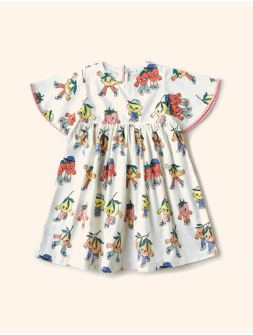 Vestido-Infantil-The-Mini-Forest-feito-em-algodao-com-estampa-de-frutinhas-docinhas-e-azedinhas-estimulando-a-introducao-alimentar.-