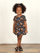Vestido-Body-de-Bebe-The-Mini-Forest-Jardim-dos-Cervos-Preto-trazendo-a-estampa-dos-bambis-mais-fofos-da-floresta.