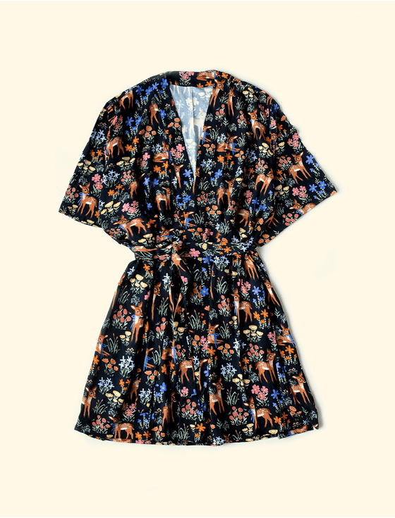 Kimono Adulto Jardim dos Cervos Preto na The Mini Forest