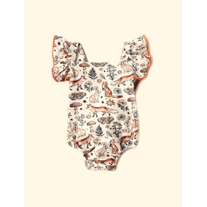 Banho-de-Sol-de-Bebe-Alca-com-Babado-The-Mini-Forest-De-Noite-no-Bosque-Baunilha-com-a-estampa-de-bichinhos-do-nosso-Bosque-encantado. Banho-de-Sol-de-Bebe-Alca-com-Babado-The-Mini-Forest-De-Noite-no-Bosque-Baunilha-com-a-estampa-de-bichinhos-do-nosso-Bosque-encantado.