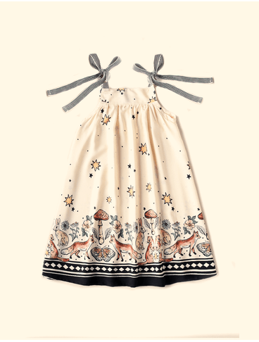Vestido-Infantil-Alca-Barrado-The-Mini-Forest-De-Noite-no-Bosque-Baunilha-com-a-estampa-de-bichinhos-do-nosso-Bosque-encantado.