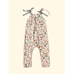 Macacao-Infantil-Alca-The-Mini-Forest-De-Noite-no-Bosque-Baunilha-com-a-estampa-de-bichinhos-do-nosso-Bosque-encantado. Macacao-Infantil-Alca-The-Mini-Forest-De-Noite-no-Bosque-Baunilha-com-a-estampa-de-bichinhos-do-nosso-Bosque-encantado.