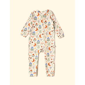 Macacao-de-Bebe-The-Mini-Forest-Noite-Florida-Baunilha-trazendo-a-estampa-da-lua-pelos-bosques-floridos. Macacao-de-Bebe-The-Mini-Forest-Noite-Florida-Baunilha-trazendo-a-estampa-da-lua-pelos-bosques-floridos.