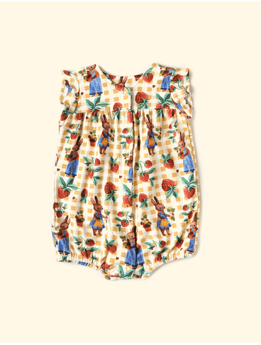 Banho-de-Sol-de-Bebe-The-Mini-Forest-Colhe-Coelho-Baunilha-com-estampa-infantil-de-coelhinhos.