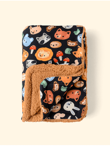 Manta-de-Bebe-Inverno-The-Mini-Forest-Mascaras-da-Fauna-Preto-a-manta-estampada-perfeita-para-as-criancas.