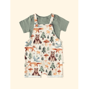 Conjunto-Infantil-Jardineira-e-Body-The-Mini-Forest-Trilha-dos-Sonhos-Baunilha-com-estampa-de-urso-e-raposas-na-floresta. Conjunto-Infantil-Jardineira-e-Body-The-Mini-Forest-Trilha-dos-Sonhos-Baunilha-com-estampa-de-urso-e-raposas-na-floresta.