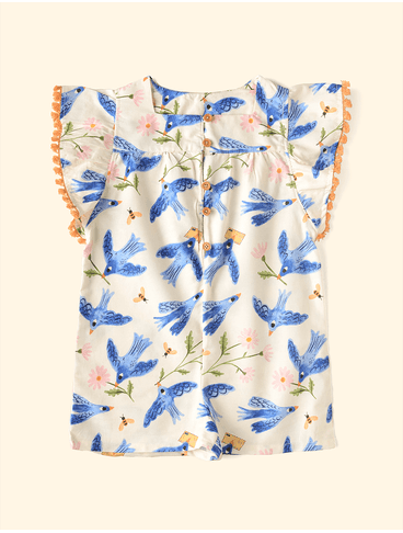 Macaquinho-Infantil-Decote-Quadrado-The-Mini-Forest-Andorinha-Azul-Baunilha-com-estampa-infantil-de-passaros-voando.