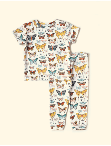 Pijama-Infantil-The-Mini-Forest-Borboletas-e-Joaninhas-Baunilha-as-roupas-infantis-com-estampas-unicase-ludicas.
