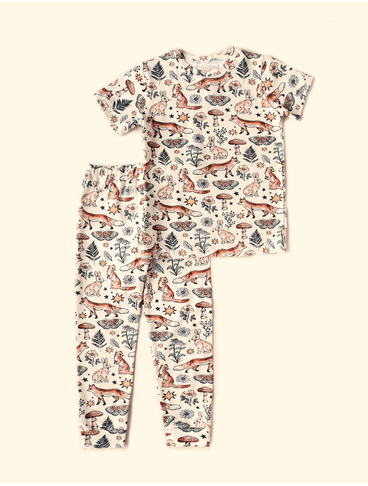 Pijama-Infantil-The-Mini-Forest-De-Noite-no-Bosque-Baunilha-com-a-estampa-de-bichinhos-do-nosso-Bosque-encantado.