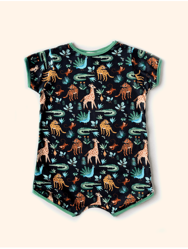 Macaquinho-The-Mini-Forest-Fauna-e-Flora-Preto